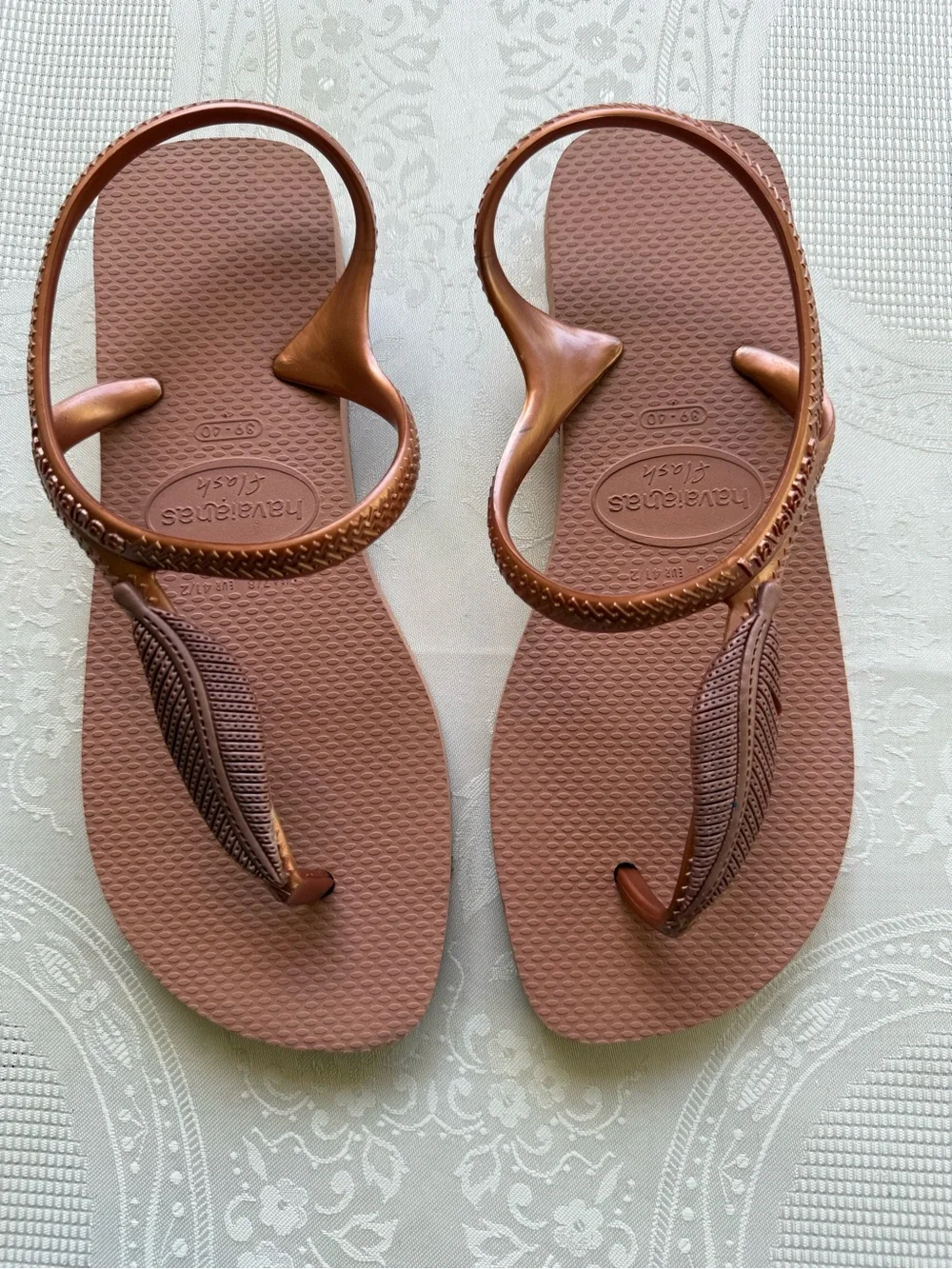 Havaianas Flash Urban Women’s Size 7/8 Metallic Copper Blush Flip Flop Sandals